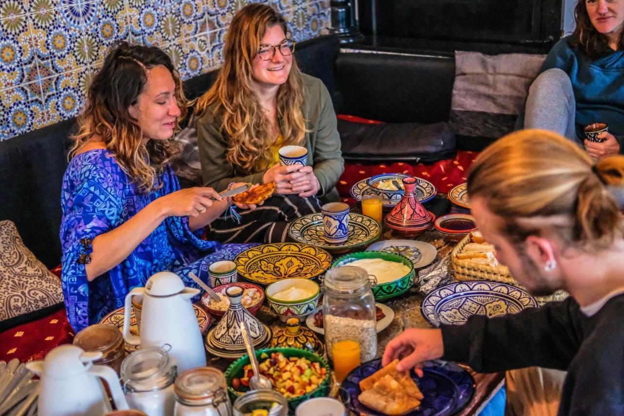 Bed and Breakfast Salt House Morocco - Surf & Yoga Camp à Tamraght Extérieur photo