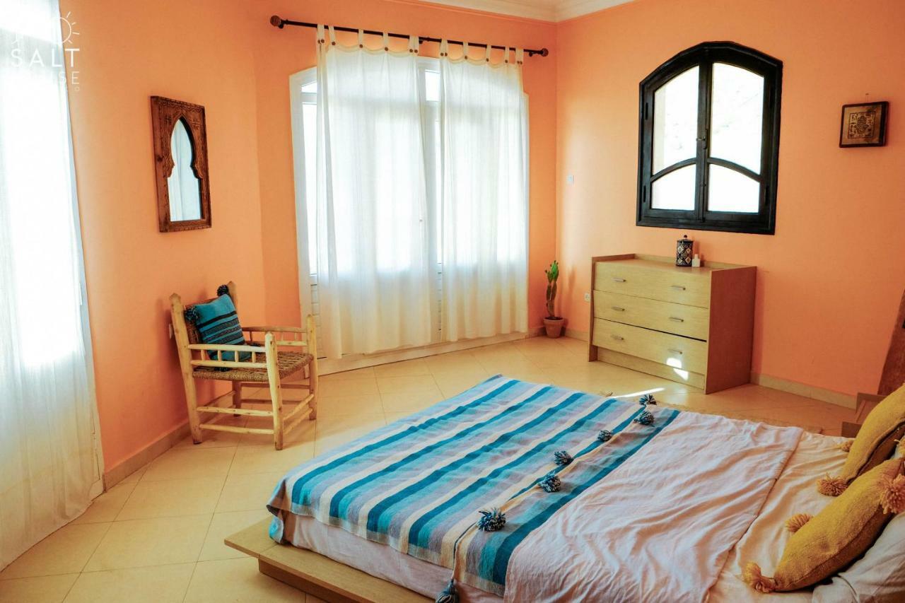Bed and Breakfast Salt House Morocco - Surf & Yoga Camp à Tamraght Extérieur photo