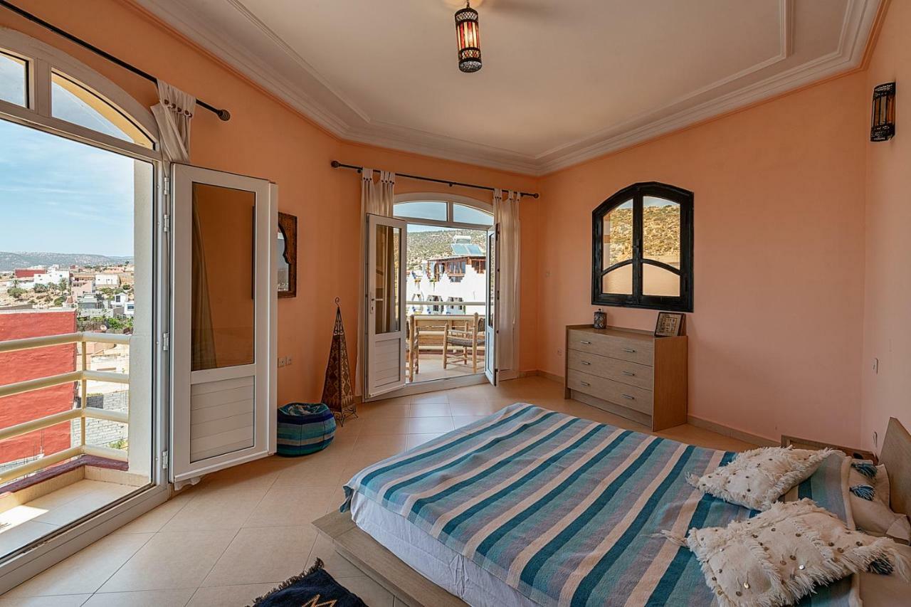 Bed and Breakfast Salt House Morocco - Surf & Yoga Camp à Tamraght Extérieur photo